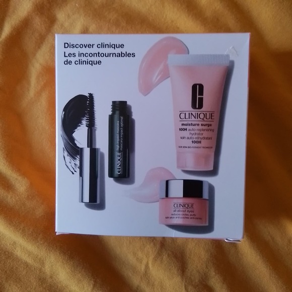 Clinique 3-Pc. Discovery Kit - Picture 1 of 6
